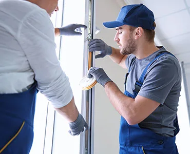glass repair experts in Lakeland, FL