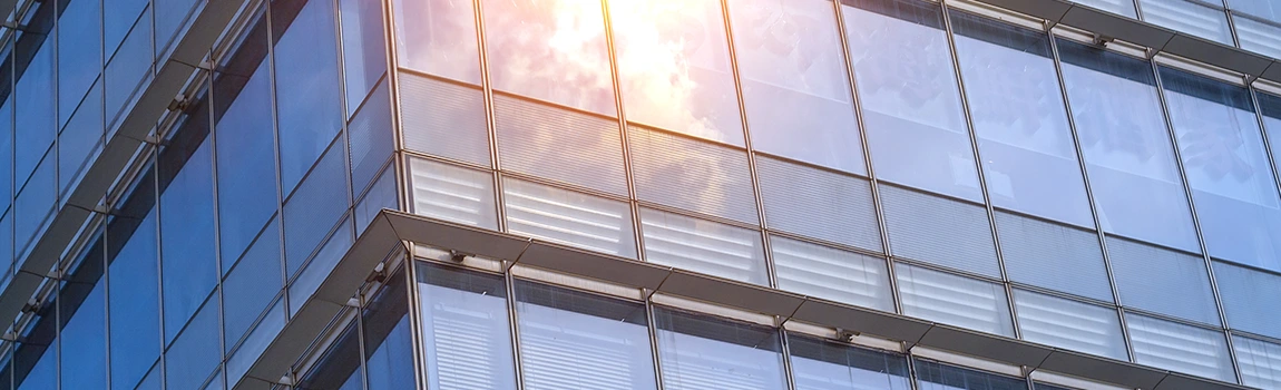 UV-Resistant Glass Experts in Lakeland, FL